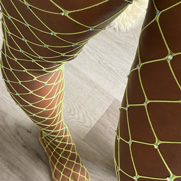 Yellow fishnet thigh high knee-high socks stocking - Picture 6 of 8
